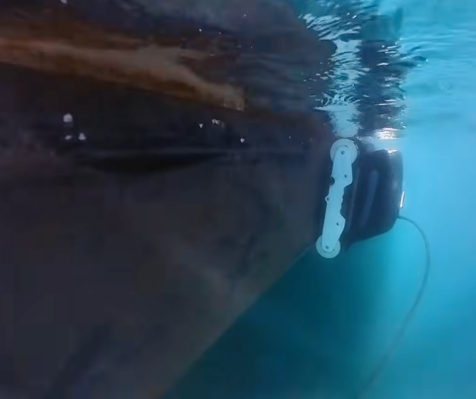 Keel Crab controller with live feed